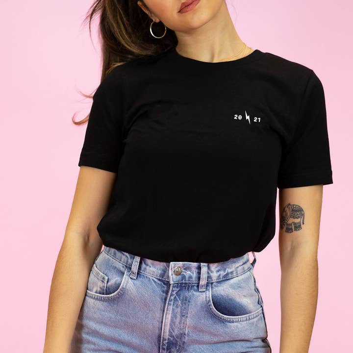 Rainbow Club LGBTQ+ T-shirt för wholesale av The Spark Company