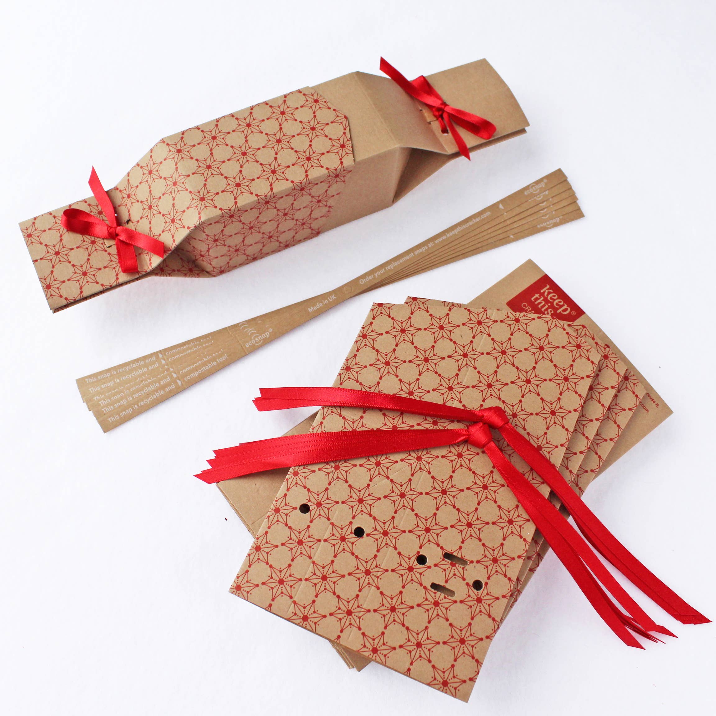 Keep This Cracker – wholesale Christmas decoration – Reusable Crackers pack of 6 - Kraft Snowflake design3