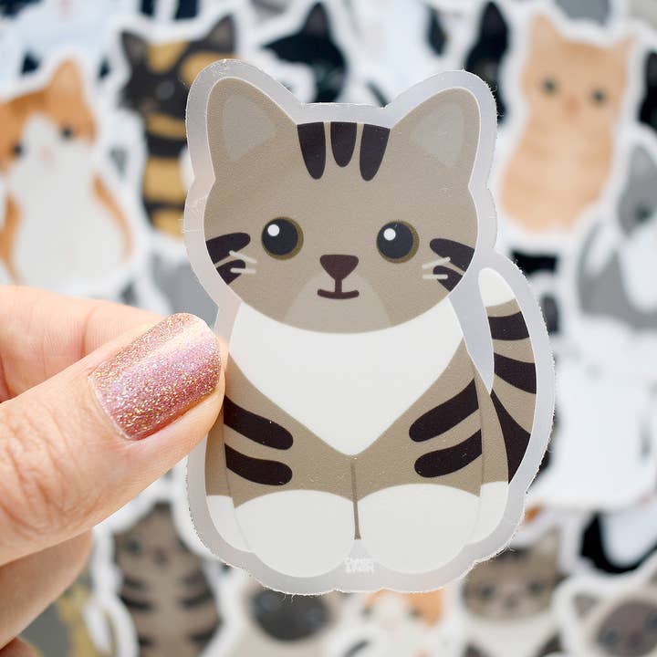 On dirait mon chat ! Autocollant tuxedo en forme de chat tigré marron pour la vente par Chester and Pearl