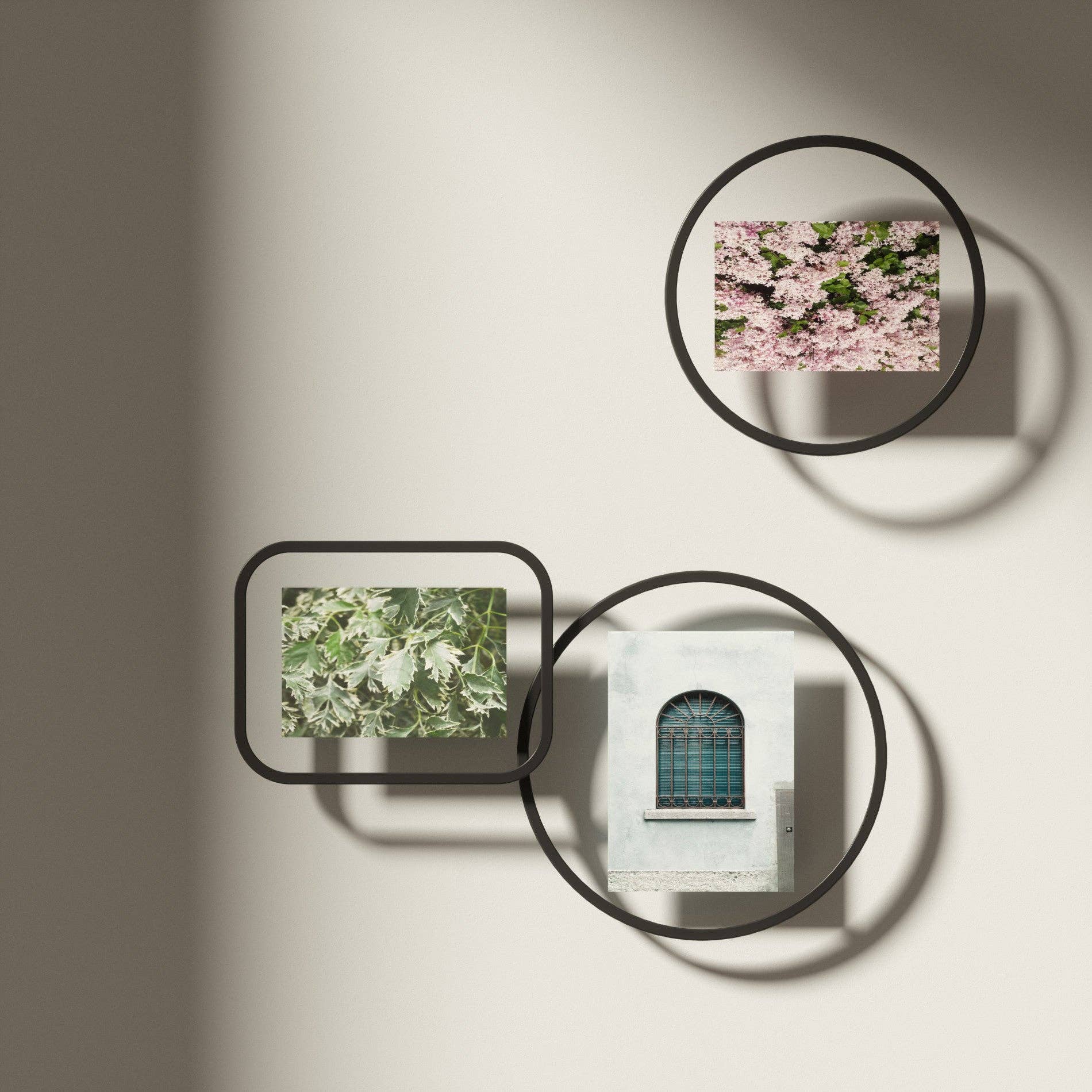 Black Infinity Floating Picture Frame for wholesale on Faire14