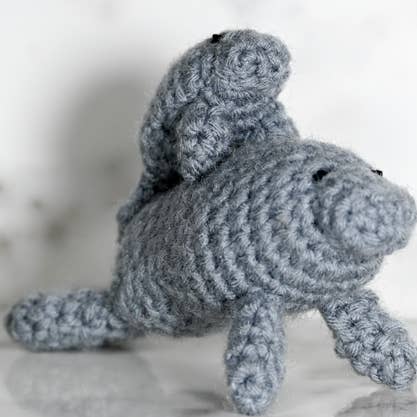 SS handcrafted Art - Wholesale Stuffed/Plush Toy - Kids & Baby - Hand Knitted Manatee & baby 5"
