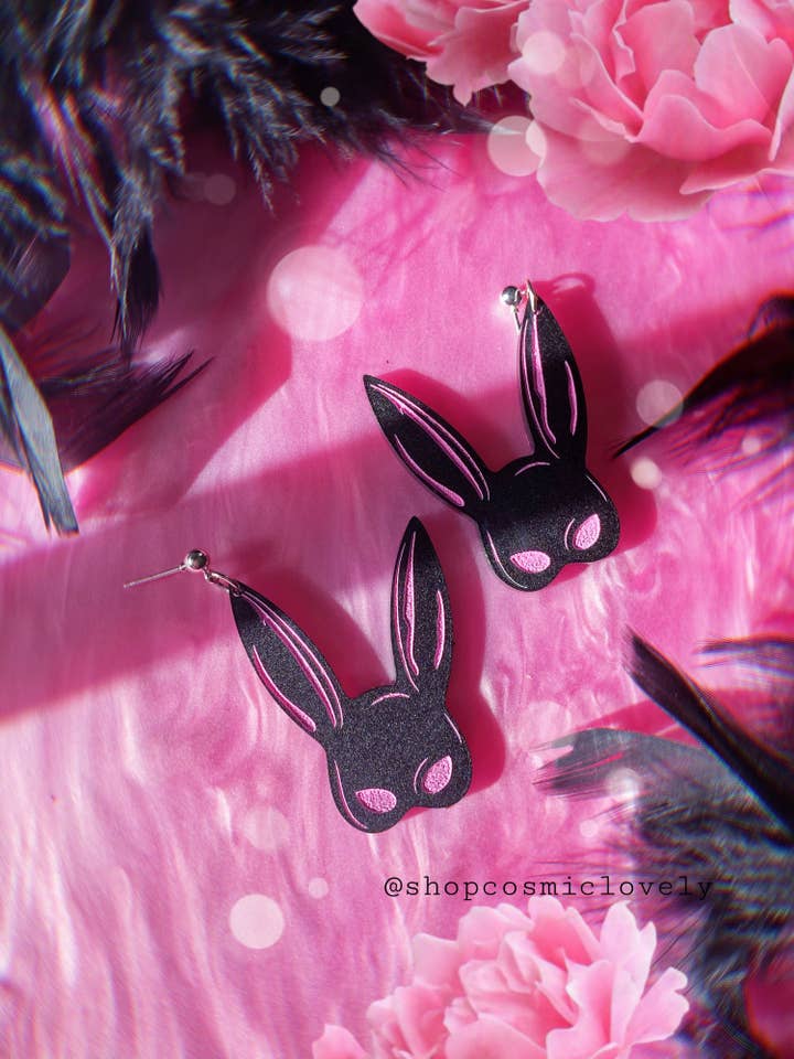 Pendientes BLACK SEXY BUNNY MASK para venta al por mayor de Cosmic lovely