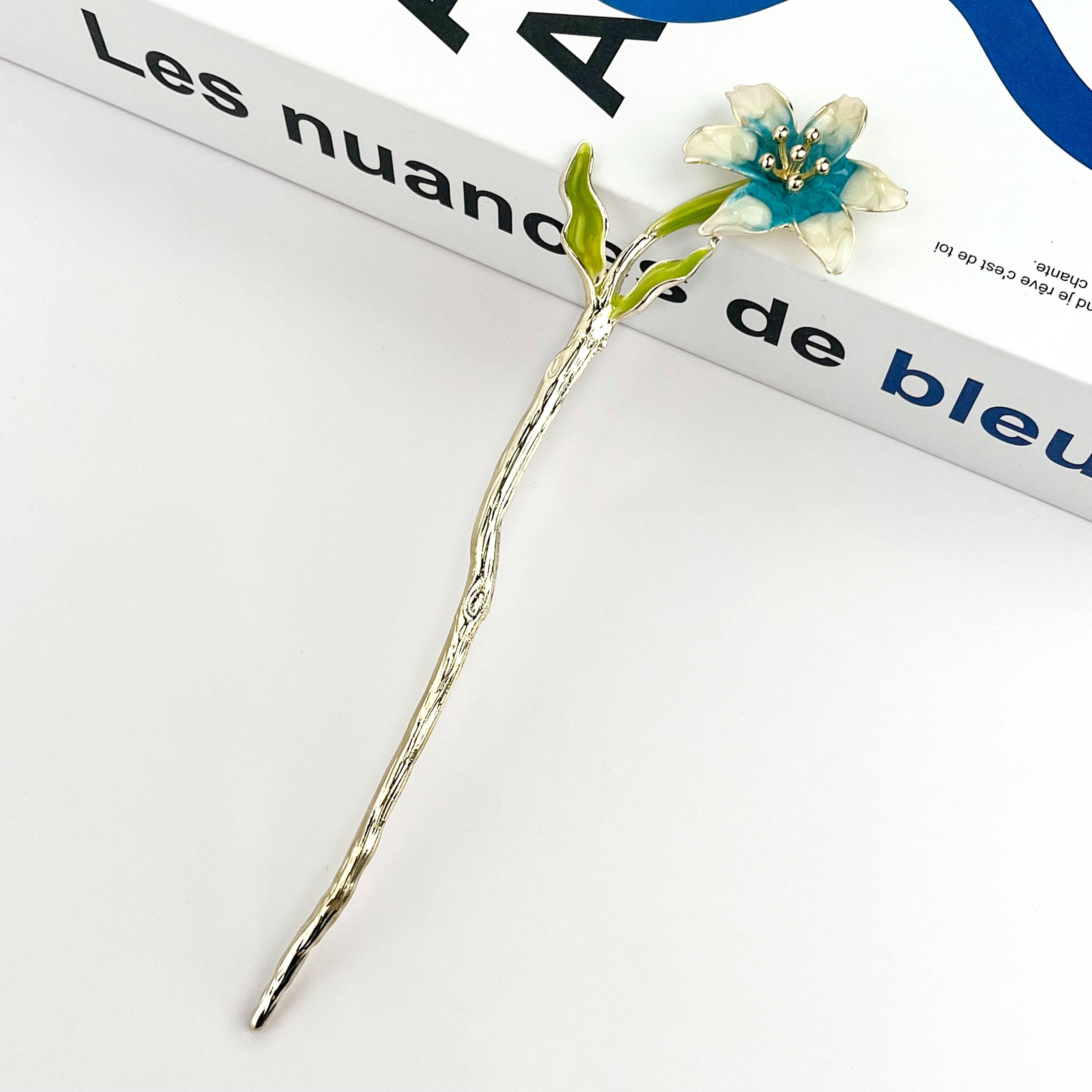 TheDivaSoap - Wholesale Hair Pin - Lily Hairpin, Flower Hair Accessories0