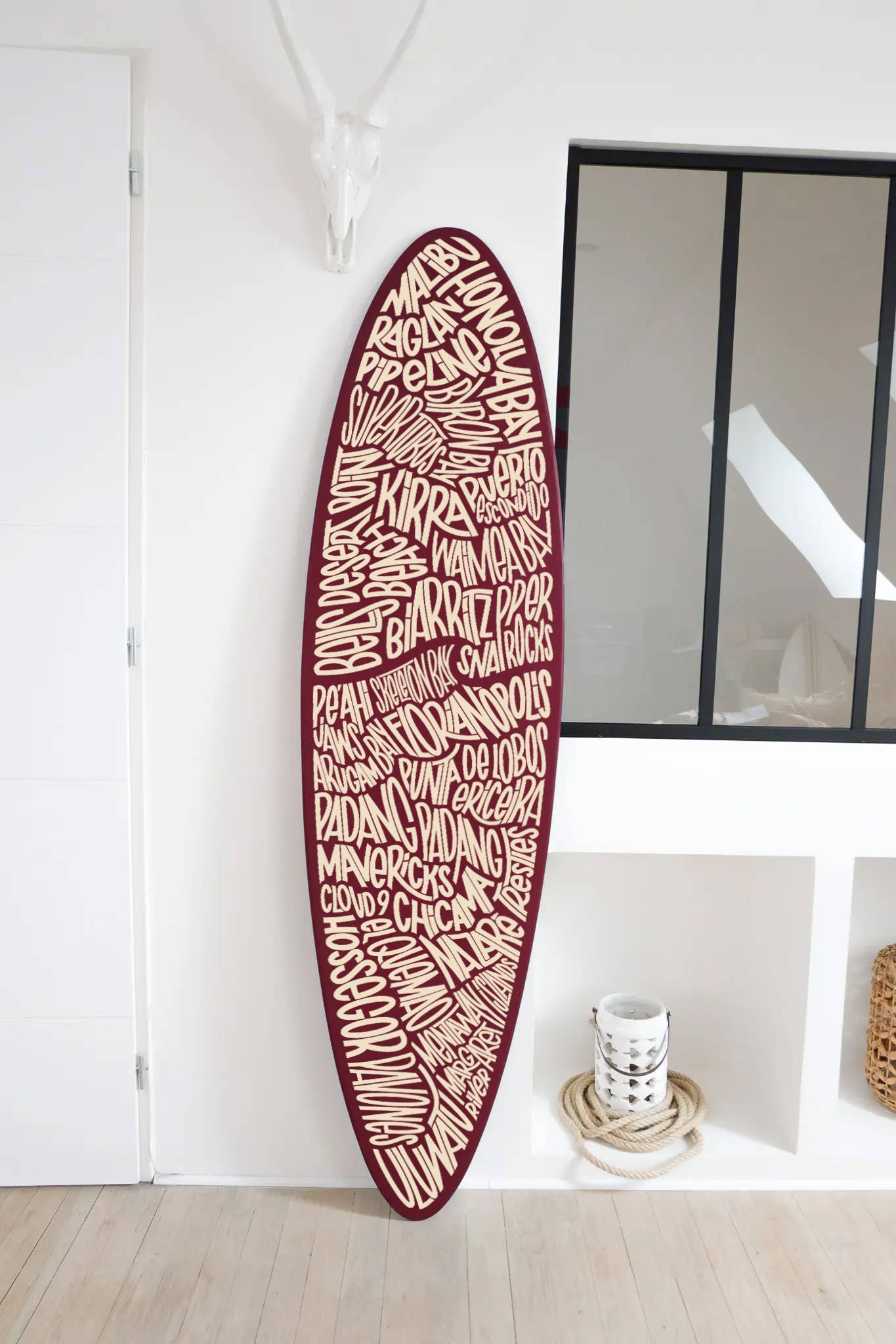 Les Petits Plans - Wholesale Wall Accent - Surfboard - The 30 Most Beautiful Surf Spots8