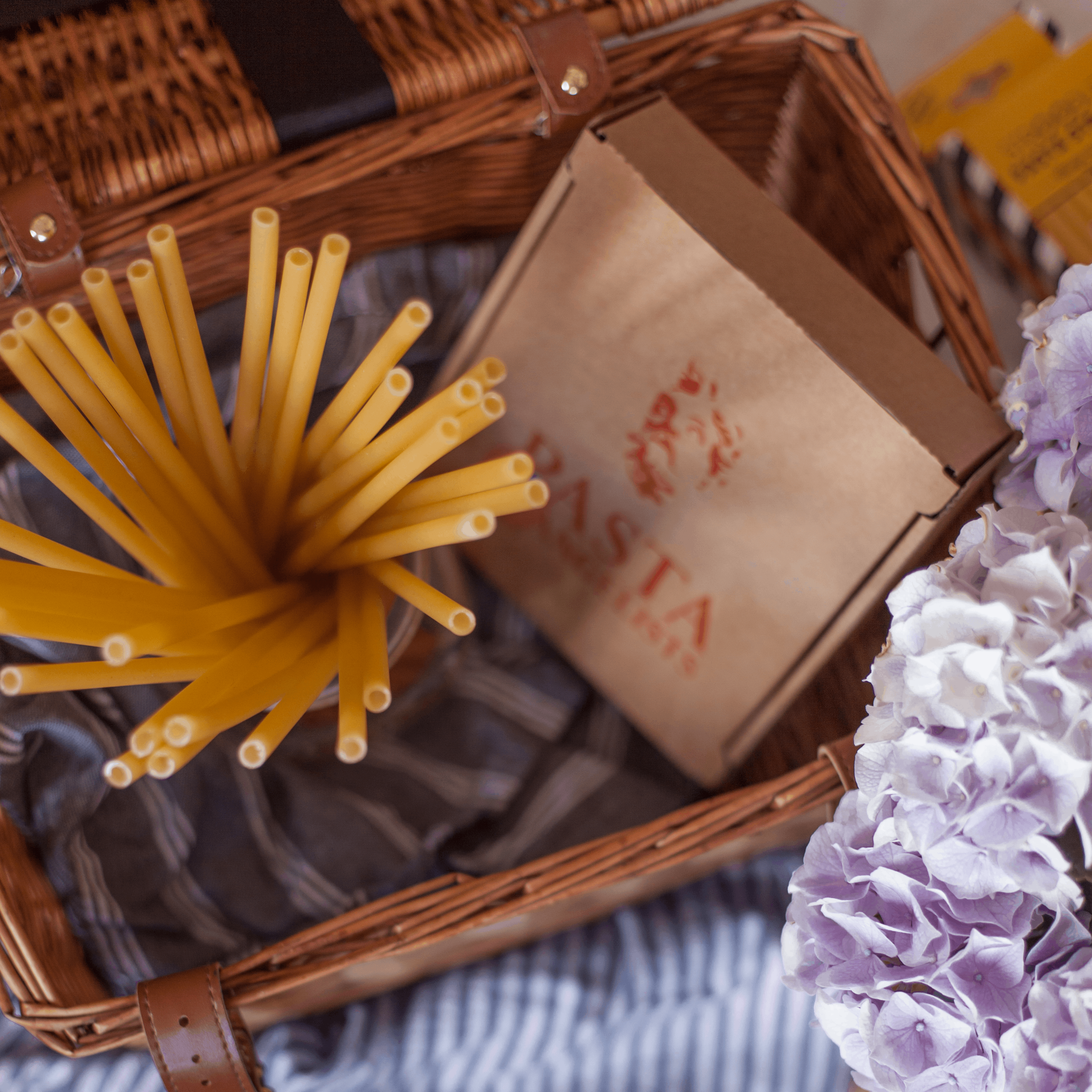 Stroodles - Wholesale Drinking Straw - Drinks Bundle2