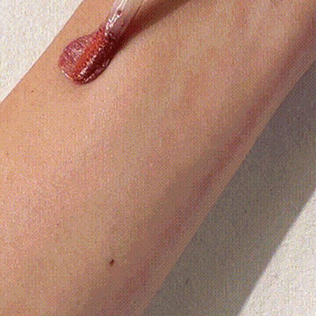 Seraphine Botanicals - Wholesale Lip Gloss - Berry + Juice - 100% Vegan Lip Gel1