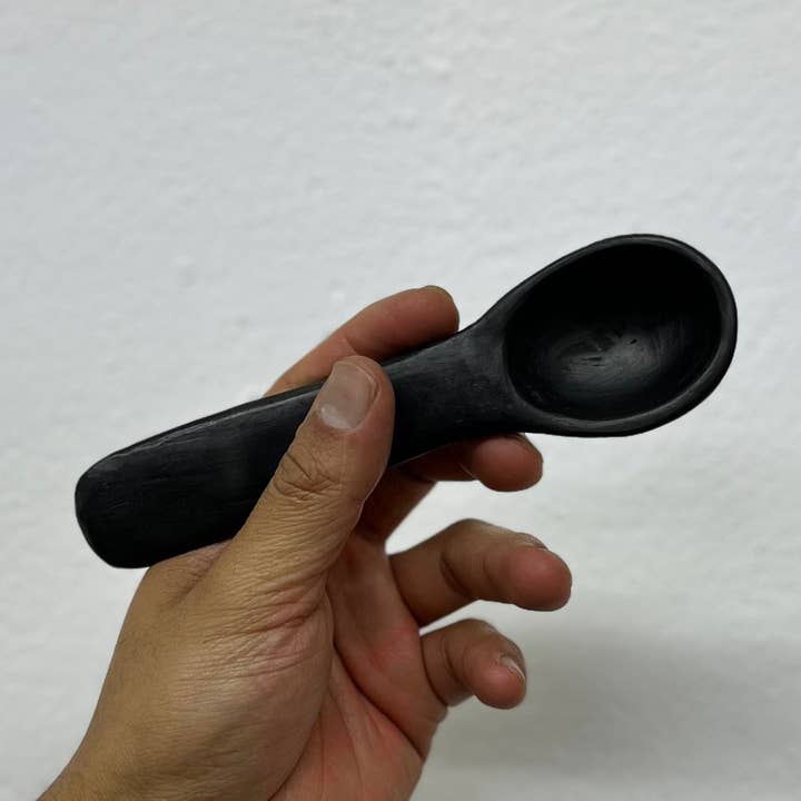 San Bartolo Coyotepec - Großer Löffel - Barro Negro für den Großhandel von Yalala