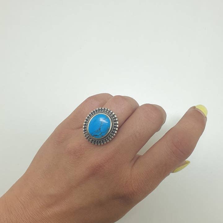 Iroquoise - Wholesale Cocktail/Statement Ring - Turquoise and Silver Round Ring4
