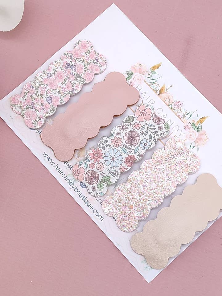 Frühlingshafte Haarspangen mit Blumenmotiven für den Großhandel von Hair Candy Boutique