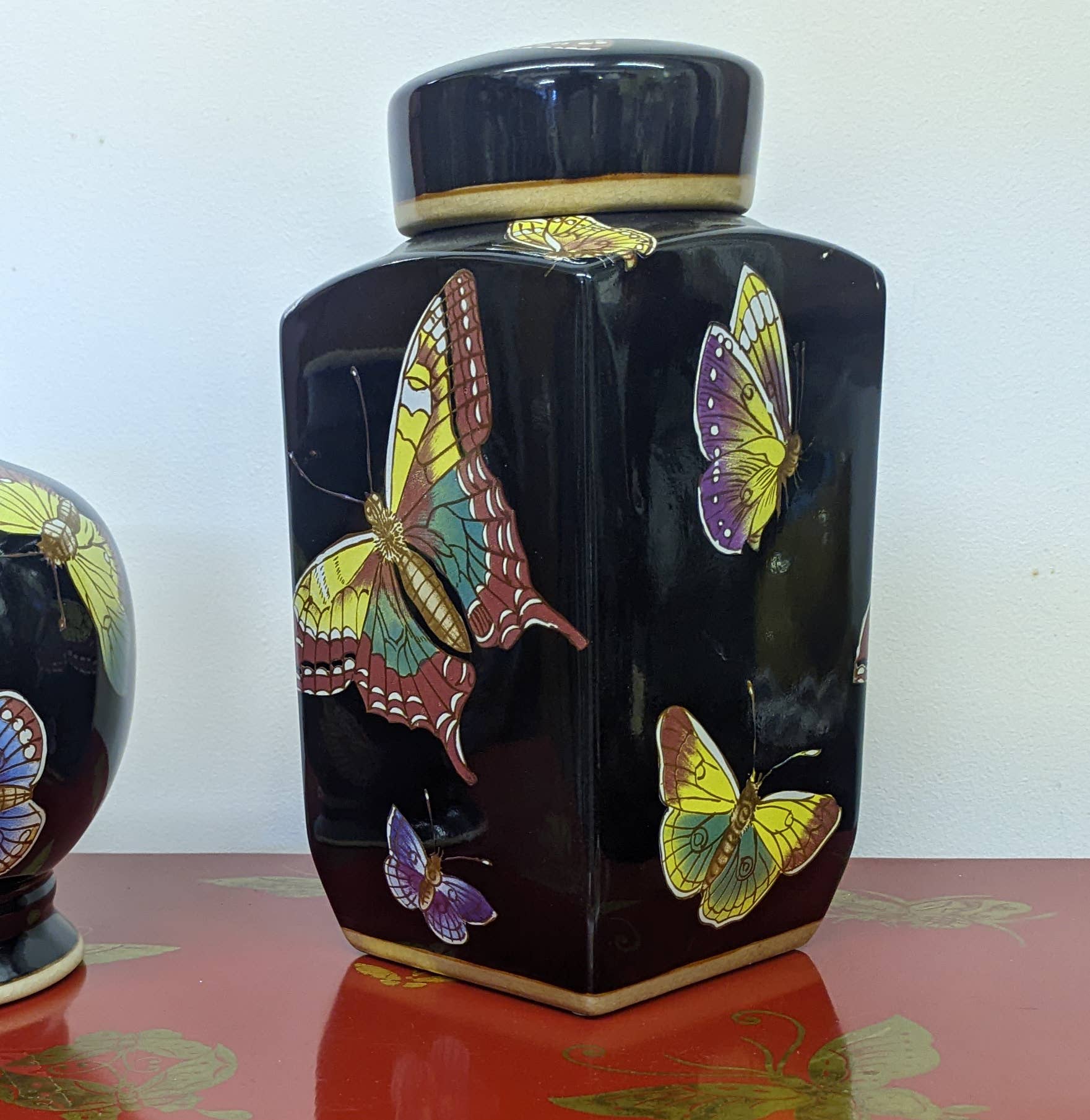 Mandarin Arts Ltd - Vente Passoires à thé/infuseurs - Boîte à thé papillon1