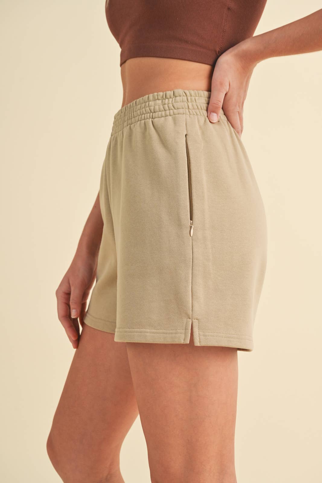Wishlist Apparel – wholesale Shorts – Dam – BOYFRIEND BOMULLSSHORTS MED BLIXTLÅSFICKOR/WL23-819413