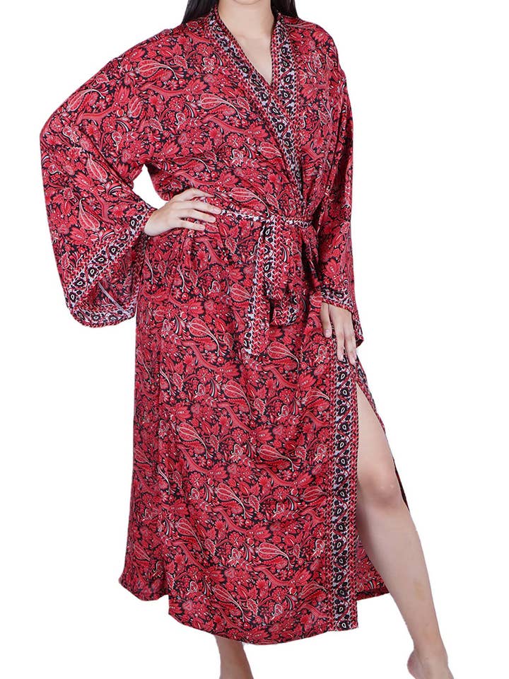 Kantha Decor - Wholesale Kimono - Dames - Nieuwe luxe zijden boho kimono huisjas - rood en zwart met bloemen