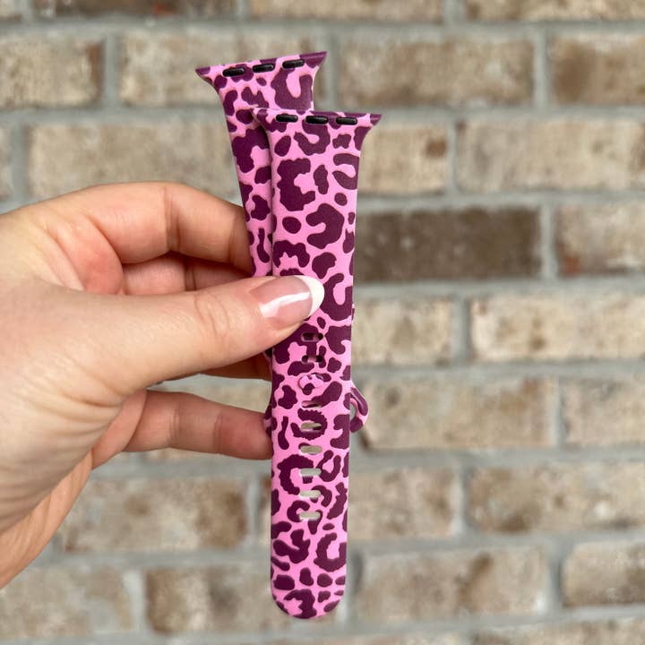 Bracelet à imprimé léopard pour Apple Watch Series 1-9, SE et Ultra pour la vente par The Printed Llama