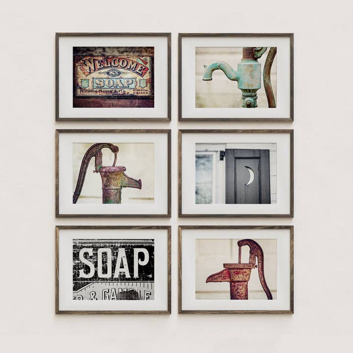 Salle de bain vintage rustique | Ensemble de 6 tirages d'art pour la vente par Lisa Russo Fine Art