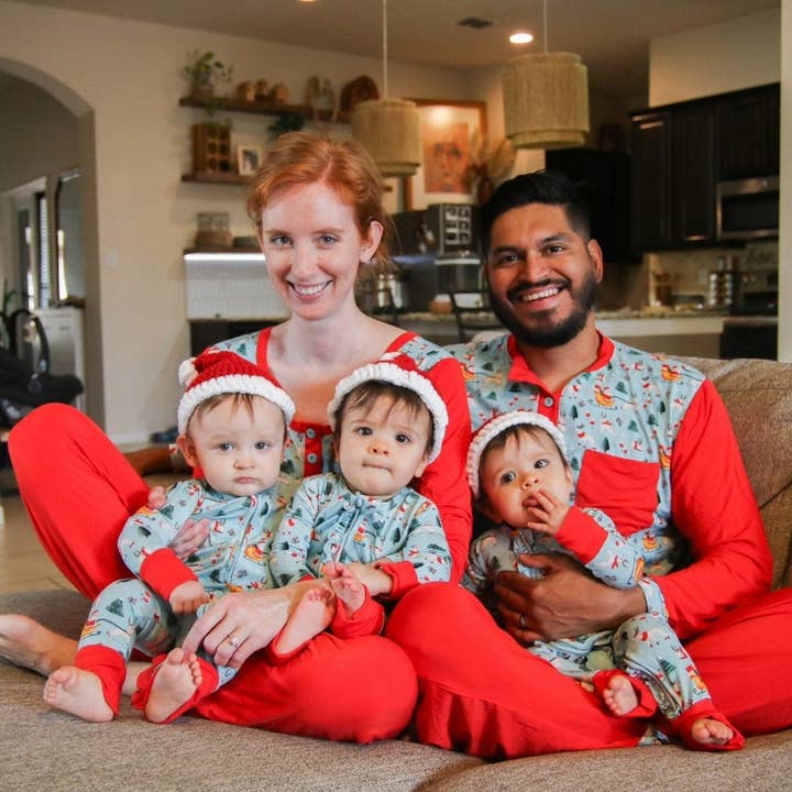 Twinflower Creations - Wholesale Sleepwear Set - Women's - Women's Light Santa Bamboo Holiday Pajamas2