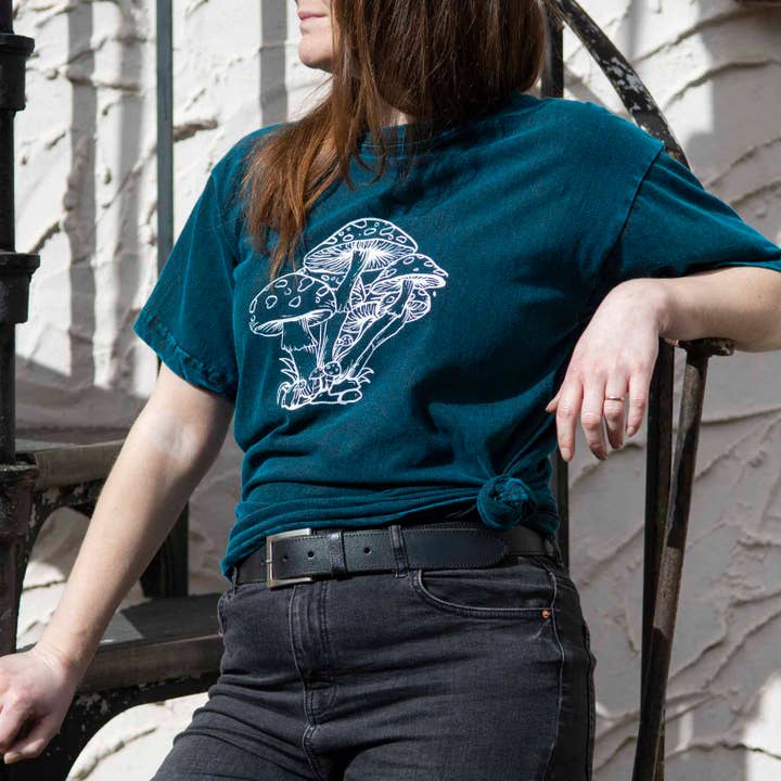 Siesta - Wholesale Screen Printed T-Shirt - Unisex - Mushroom Design T-Shirt