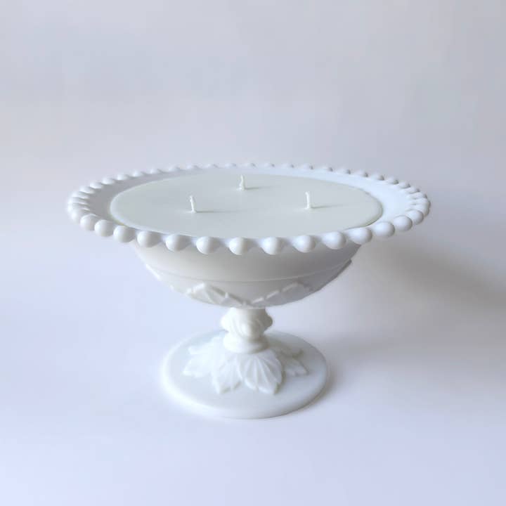 Imperial Leaf Pedestal for wholesale by True Vintage Candle