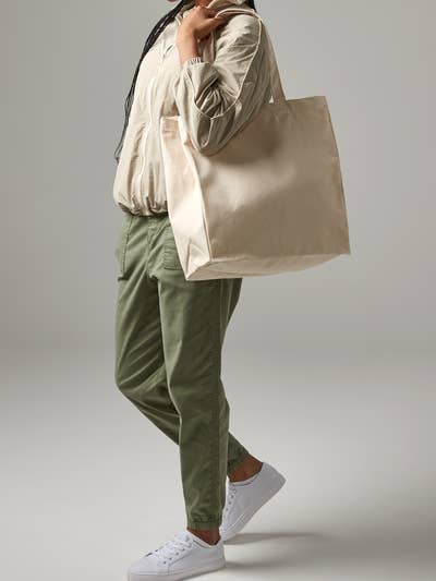 Quadra Canvas Classic Shopper | Mulepose | 20 liters kapacitet | Natur eller Sort | Én størrelse for engroshandel hos Logo Free Clothing