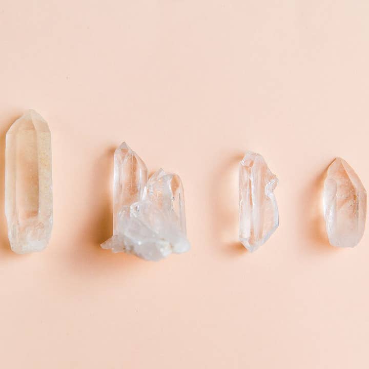 Liv Rocks - Wholesale Spiritual Stone/Crystal - Clear Quartz Points, Raw Quartz Crystals 2
