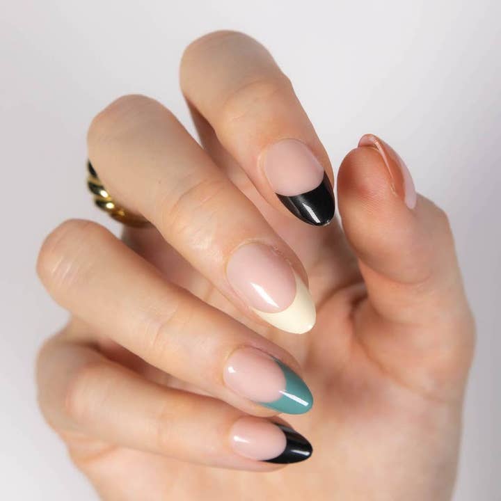 MoYou London – Engroshandel Kunstige negle – Jelly Beans Kort Mandel • Bløde Gel Press Ons