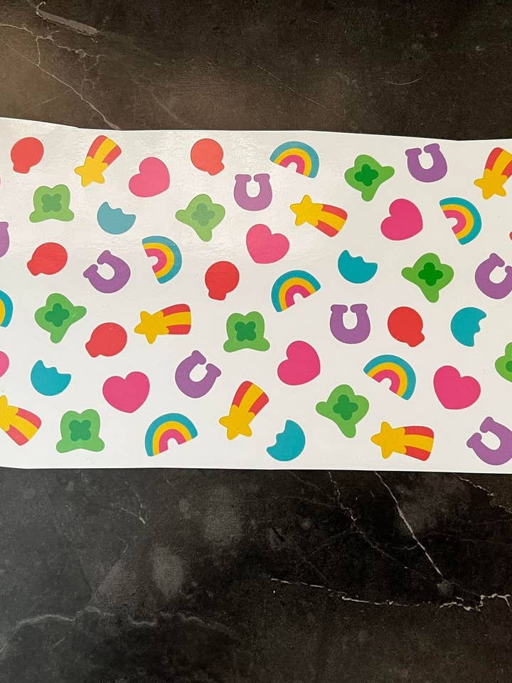 Lyckliga Charms Tema Libbey Wrap för wholesale av The Crazy Craft Girl LLC