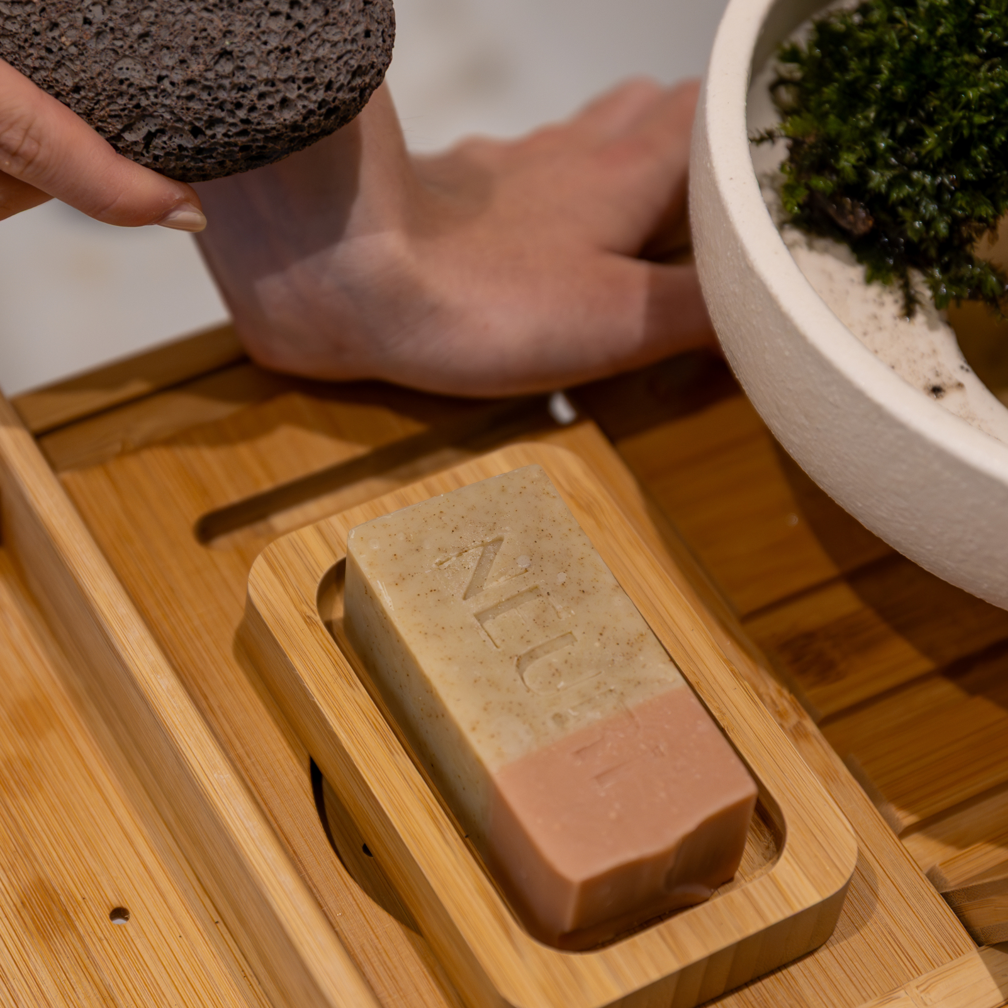 Neuri – wholesale Bar Soap – KELP Luxury BODY Wash Bar – Fresh/Purifying/Restorative2