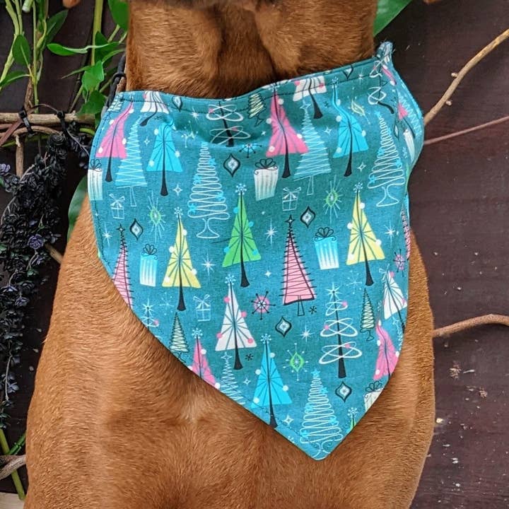 Koa's Ruff Life - Wholesale Pet Bandana - Dog - Christmas Tree Bandana0