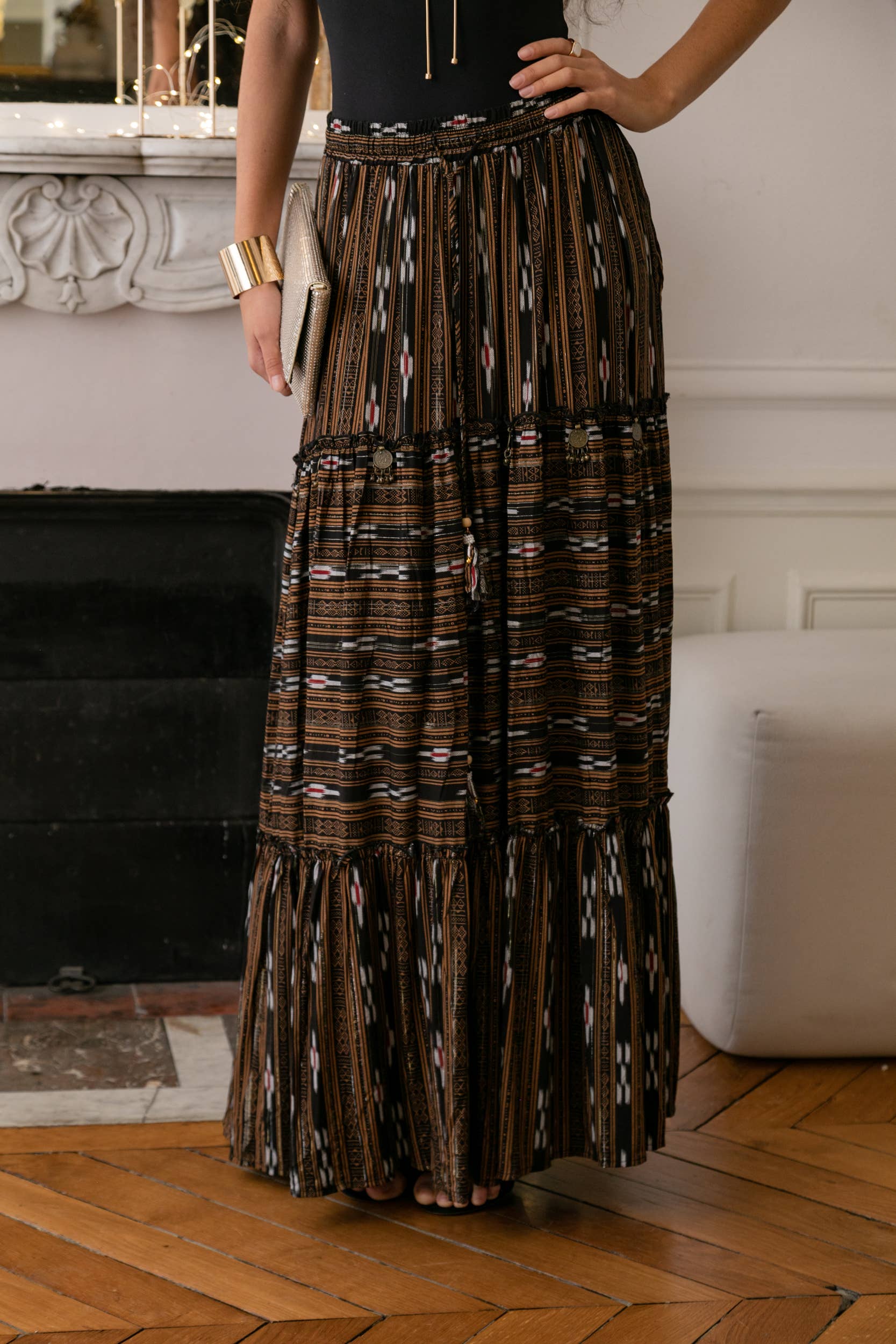 Brown Long skirt printed with LUREX and drawable for wholesale on Faire4