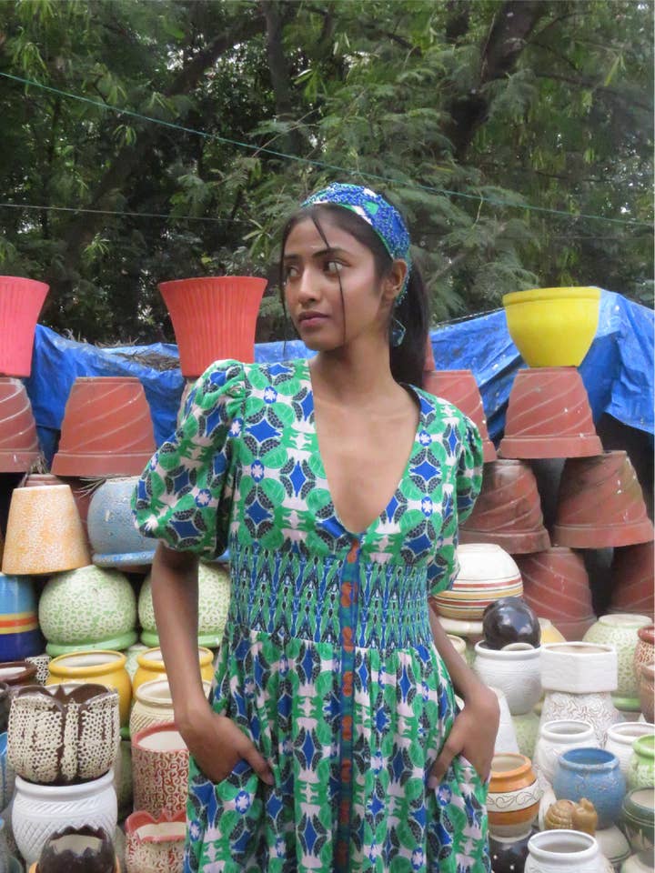 Vestido largo Schiffli de algodón estampado verde para venta al por mayor de Chogaa NYC