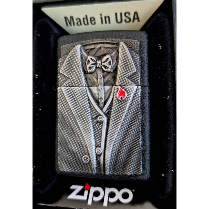 Encendedor Zippo Emblema de Llama Negra Afilada Tuxedo para venta al por mayor de Lighter King