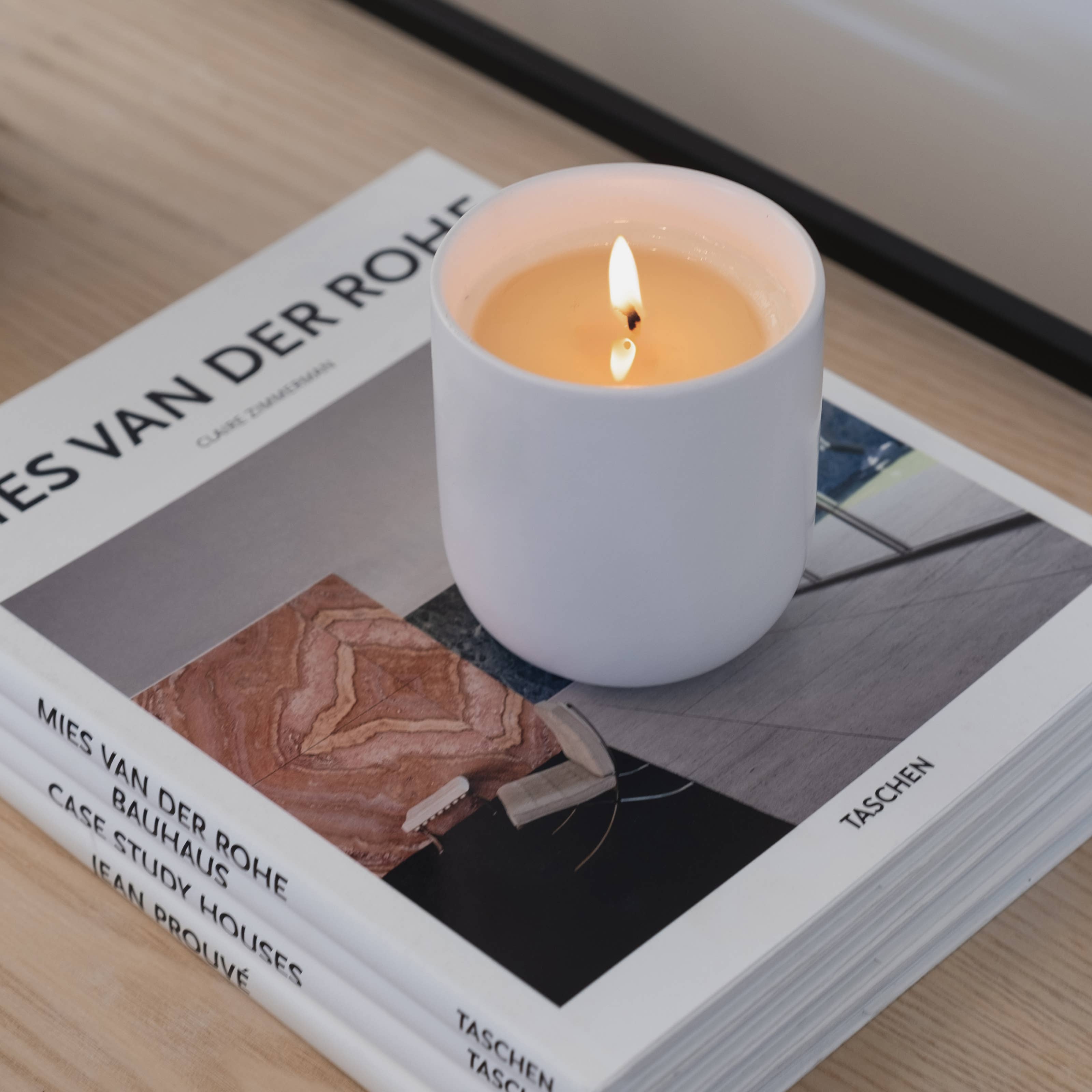 Penrose Candles – Engroshandel Glaslys – Norwegian Woods keramisk sojalys 10,5 OZ (bomuldsvæge)2