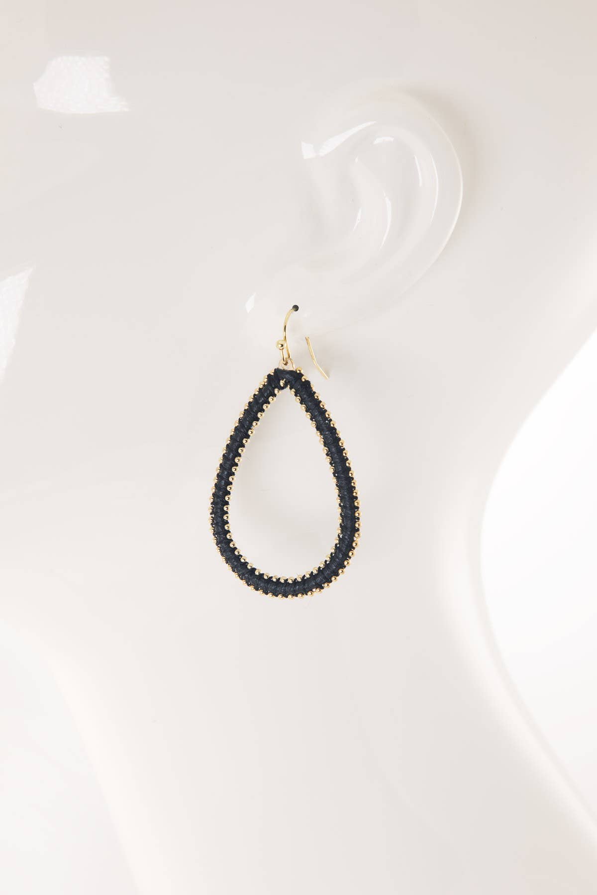 Urbanista - Vendita all'ingrosso Orecchini pendenti - Orecchini a goccia filettati1