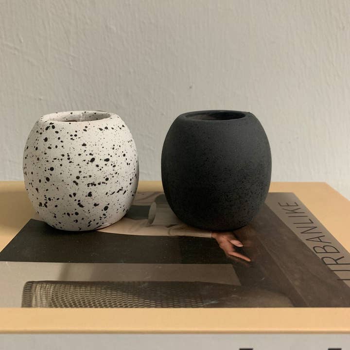 Ceramic match holder with striker Pots(10 Pack) for wholesale on Faire4