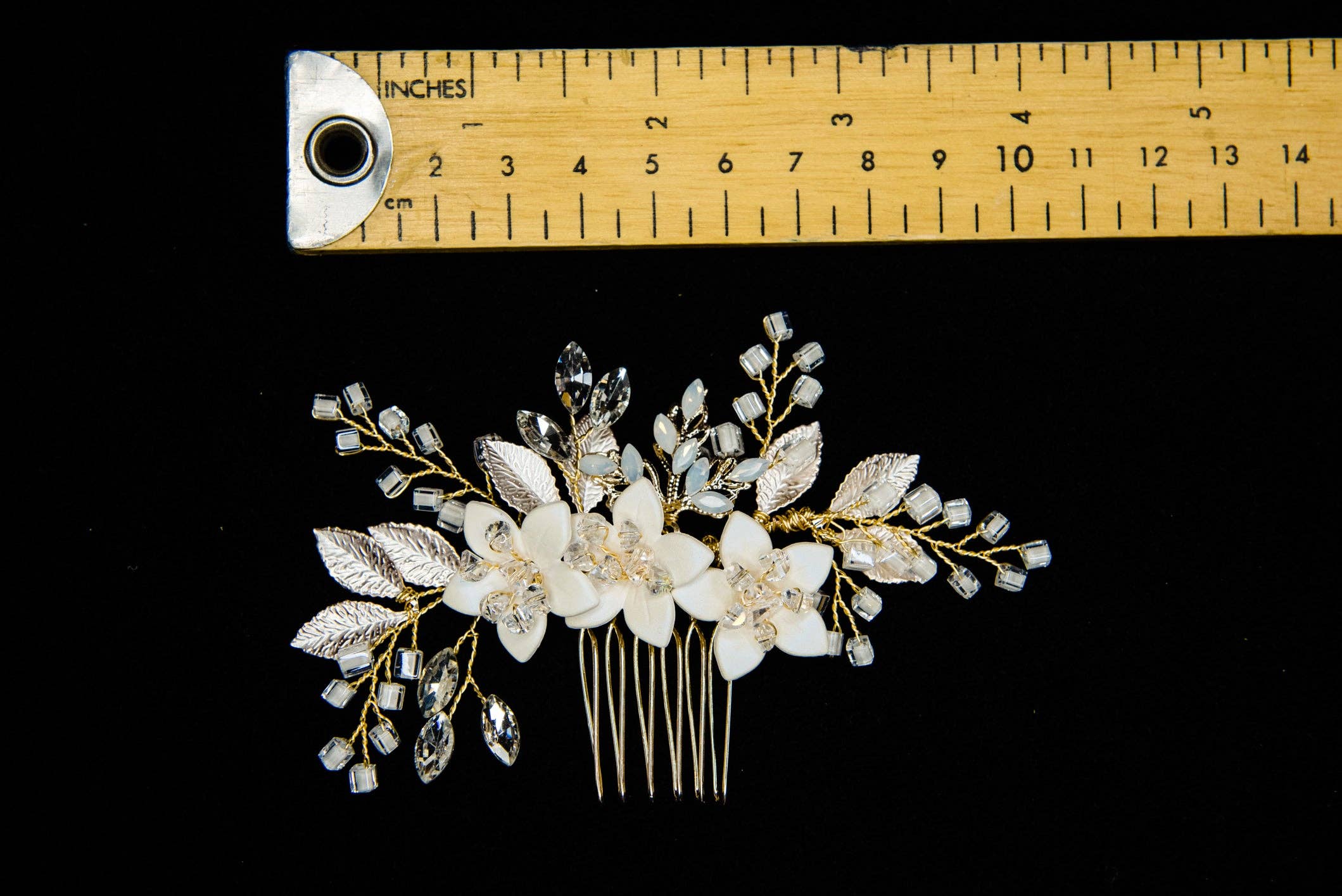 Brides and Belts - Wholesale Hair Pin - Gina Gold Wire Floral Champagne Hair Pin4