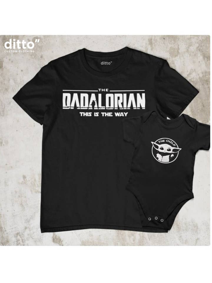 Ditto Custom Clothing Ltd – Engroshandel T-shirt med serigrafitryk – til børn – Fars dag Dadalorian Matchende T-shirts og Babygrow