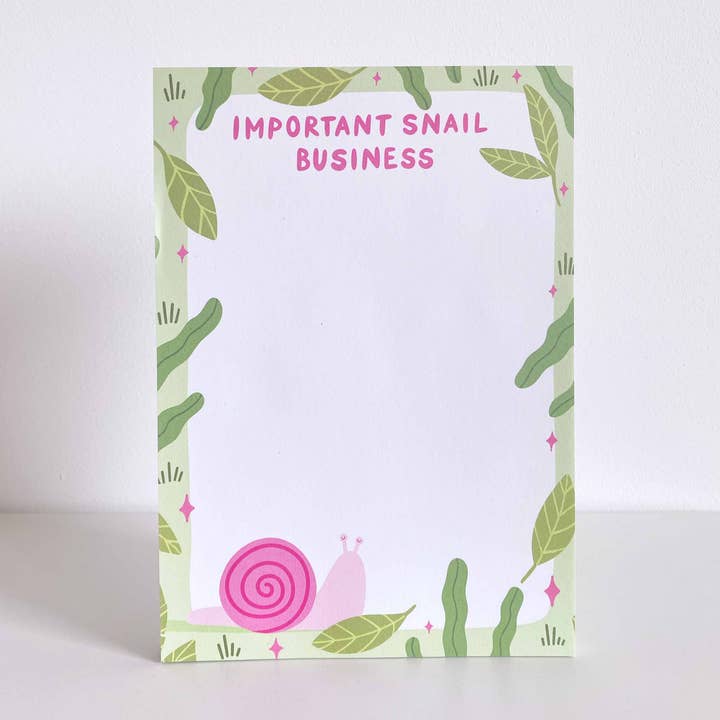 Taccuino A5 Riciclato 'Snail Business' per la vendita all'ingrosso da parte di Sentient Stories