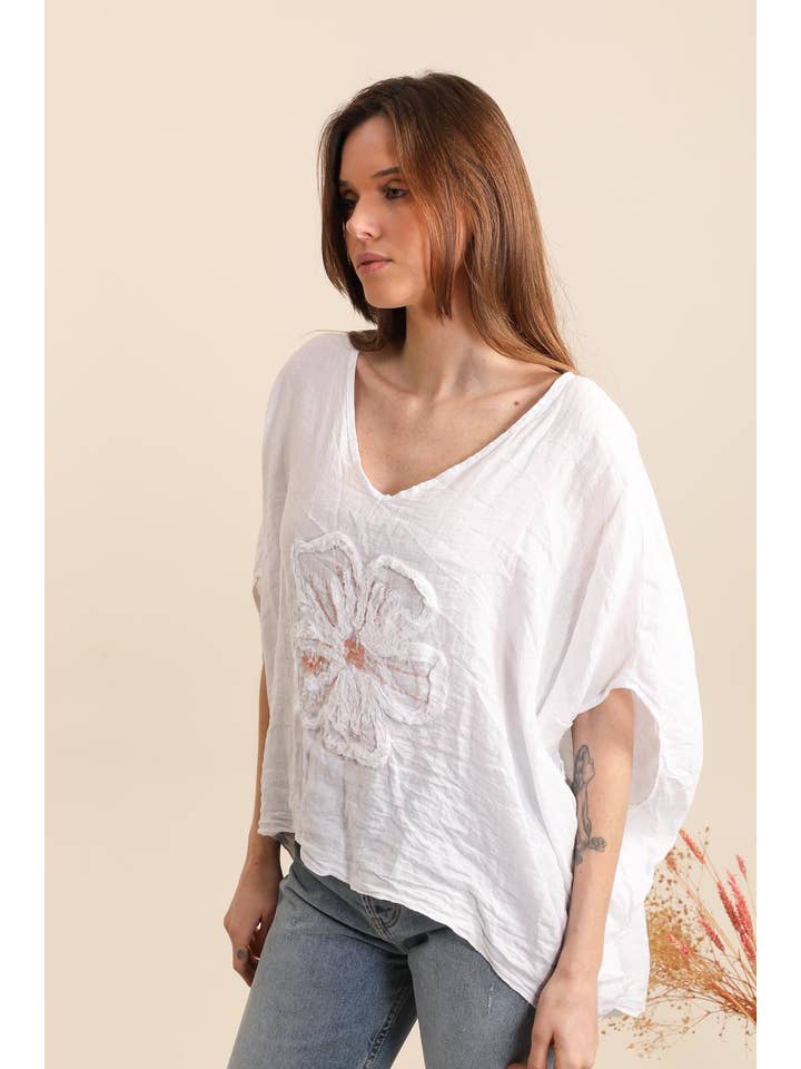 LÉA & LUC - Wholesale Tunic - Women's - Blouse with a flower in 100% Linen REF. 11209