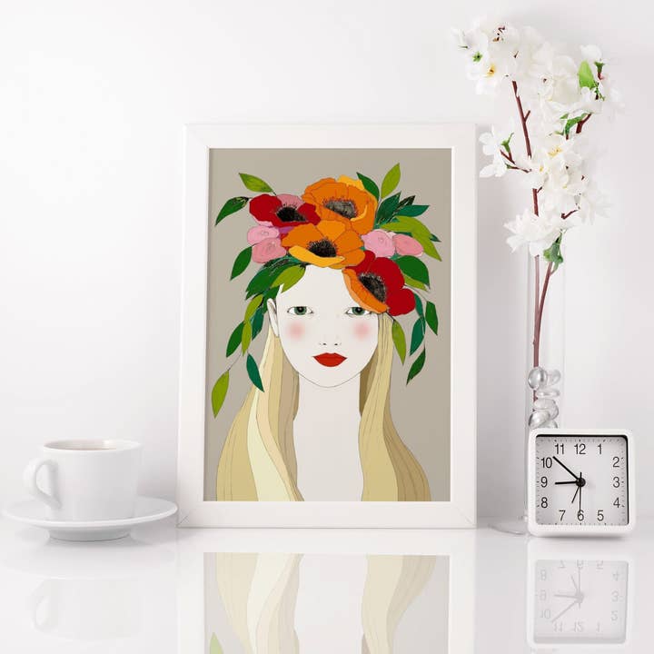 Kunstdruck Mädchen mit Blumenkranz für den Großhandel von Irena Sophia