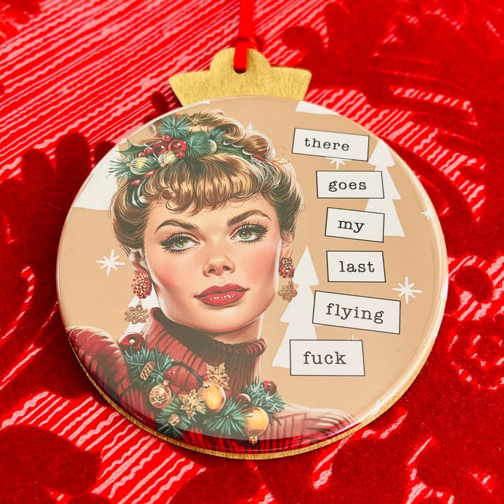 Dernier F*ck Volant - ORNEMENT DE NOËL VINTAGE POUR DAMES pour la vente par Stuck On Joy