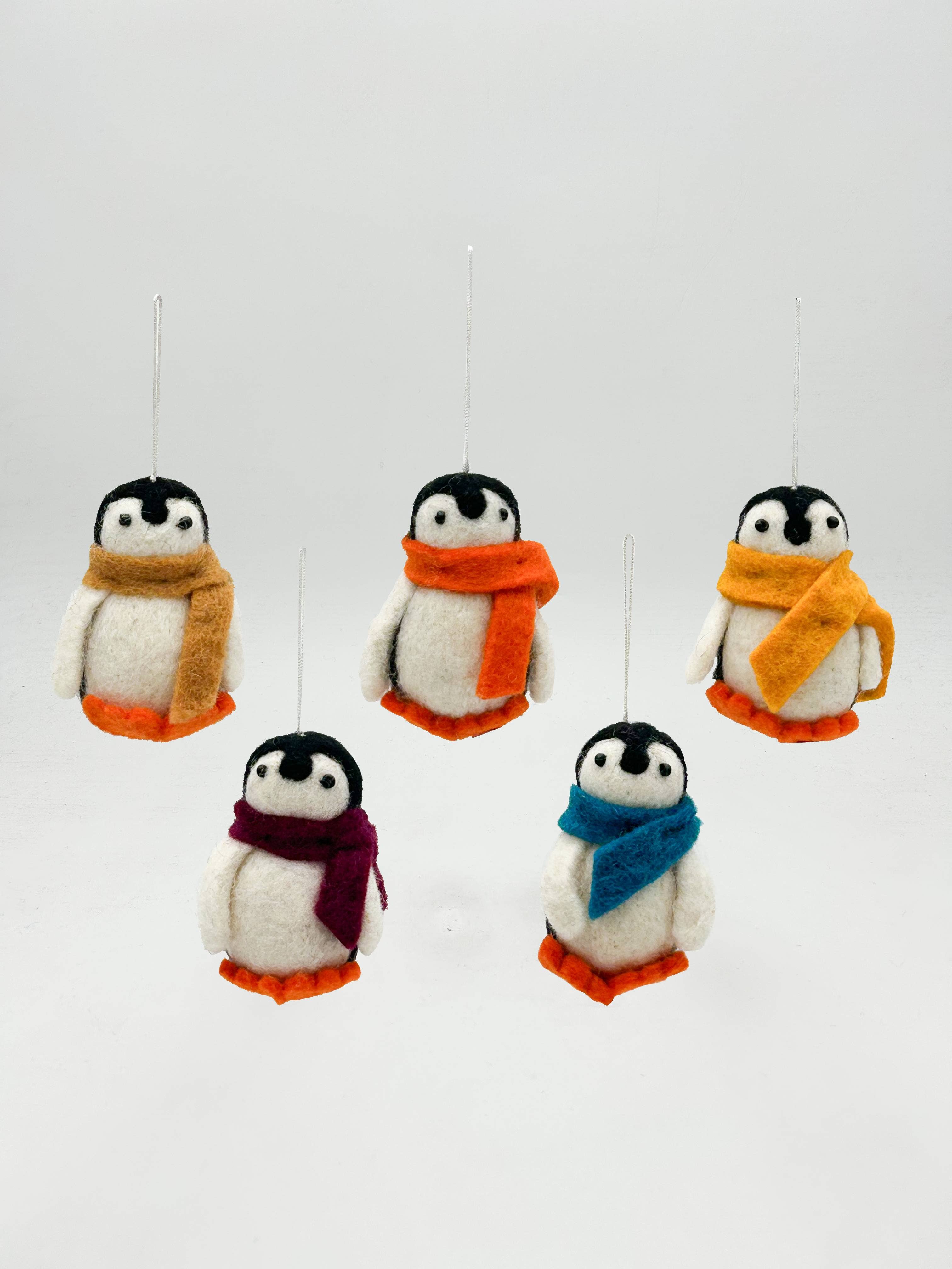 Kalid Christmas - Wholesale Ornament Set - Hanging Penguins with Scarf - FE38