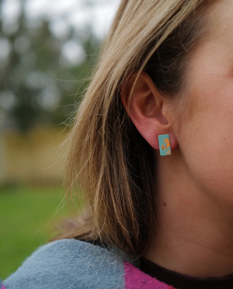 Copper Bee - Vendita all'ingrosso Orecchini a bottone - Borchie in foglia rame e smalto - Collezione Copper Glow1