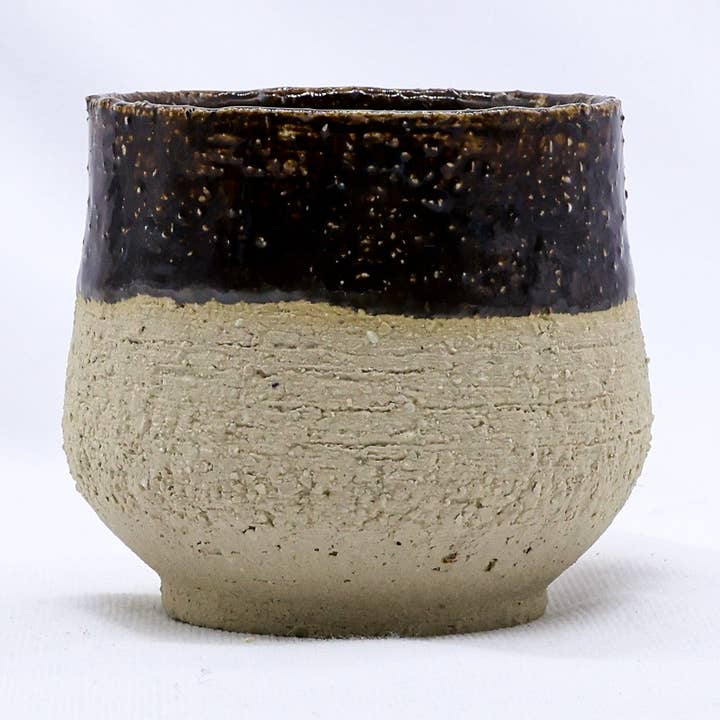 Bruno Tazza Handgefertigte Keramik gemahlene Steinzeug Cappuccino-Tasse für den Großhandel von Ribera Handmade Ceramics