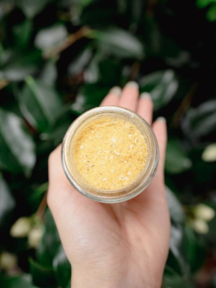 GROUND QUAIL EGG | Freeze-Dried Dog + Cat Treat for wholesale by Love Liparu