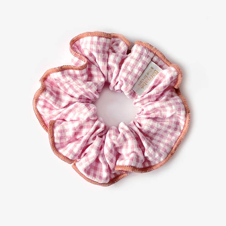 BARNABÉ AIME LE CAFÉ - Wholesale Scrunchie - Women's - Gingham Fabric Hair Scrunchie with Contrasting Overlock3