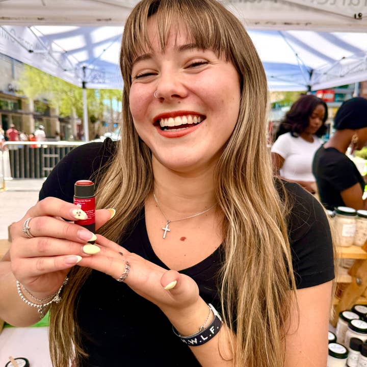 Effervesce - Wholesale Lipstick - LipStick & LipGloss - Long Wear, Hydrating, Eco-Friendly4