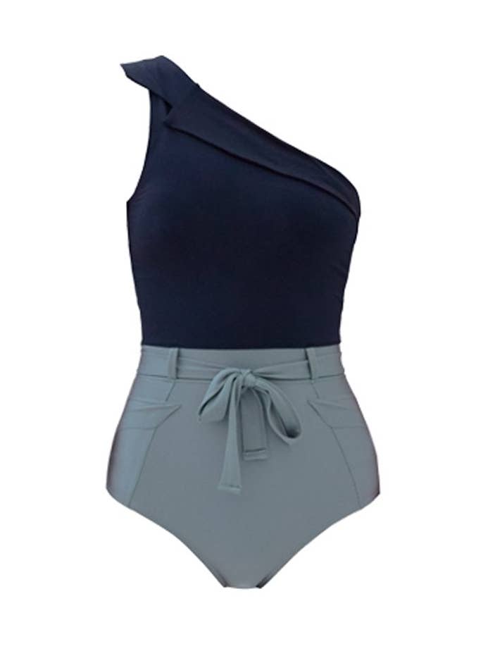 Off Duty Black for wholesale by QUA VINO