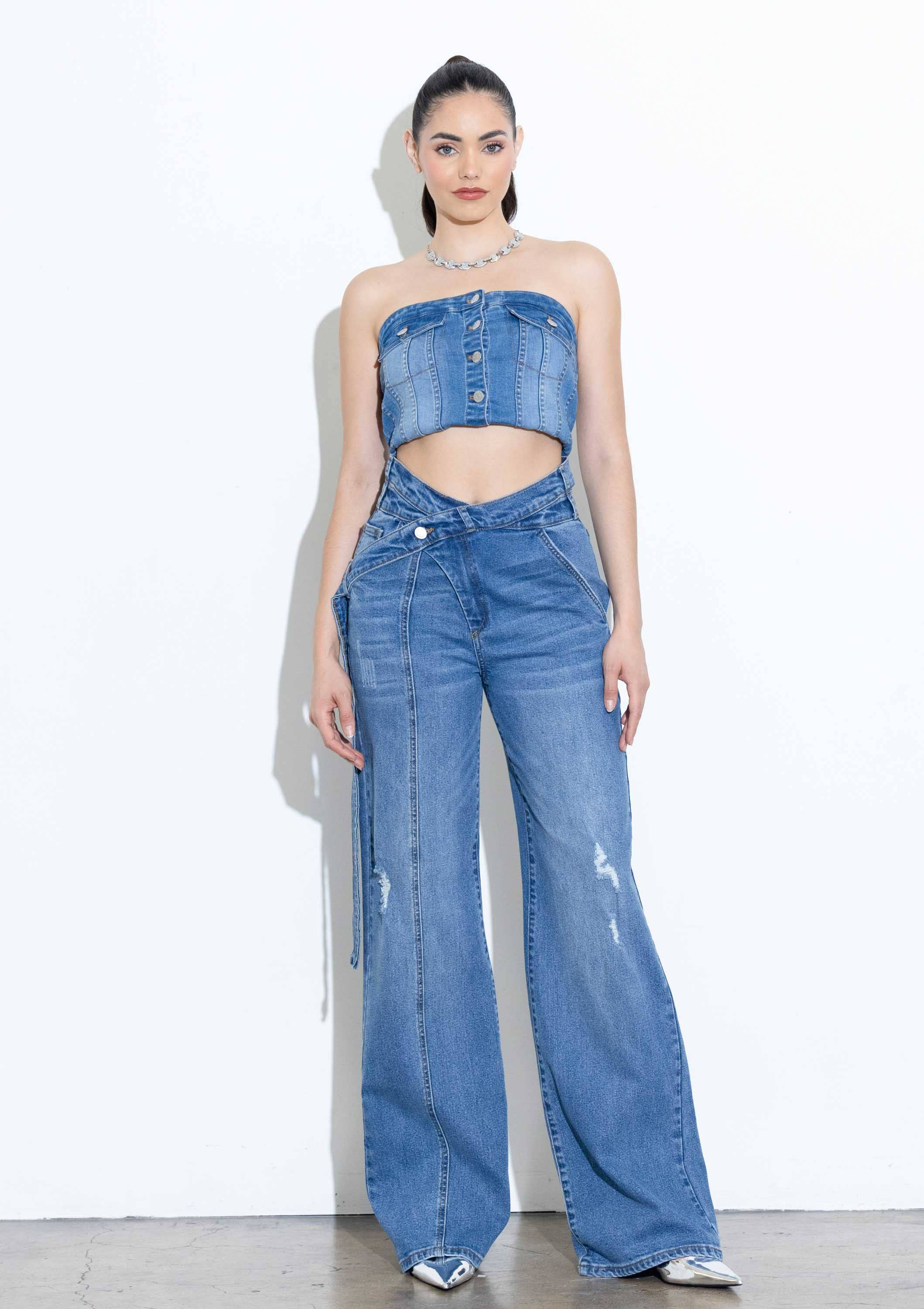 Pierre moyenne Jeans à jambes larges à taille croisée en vente sur Faire