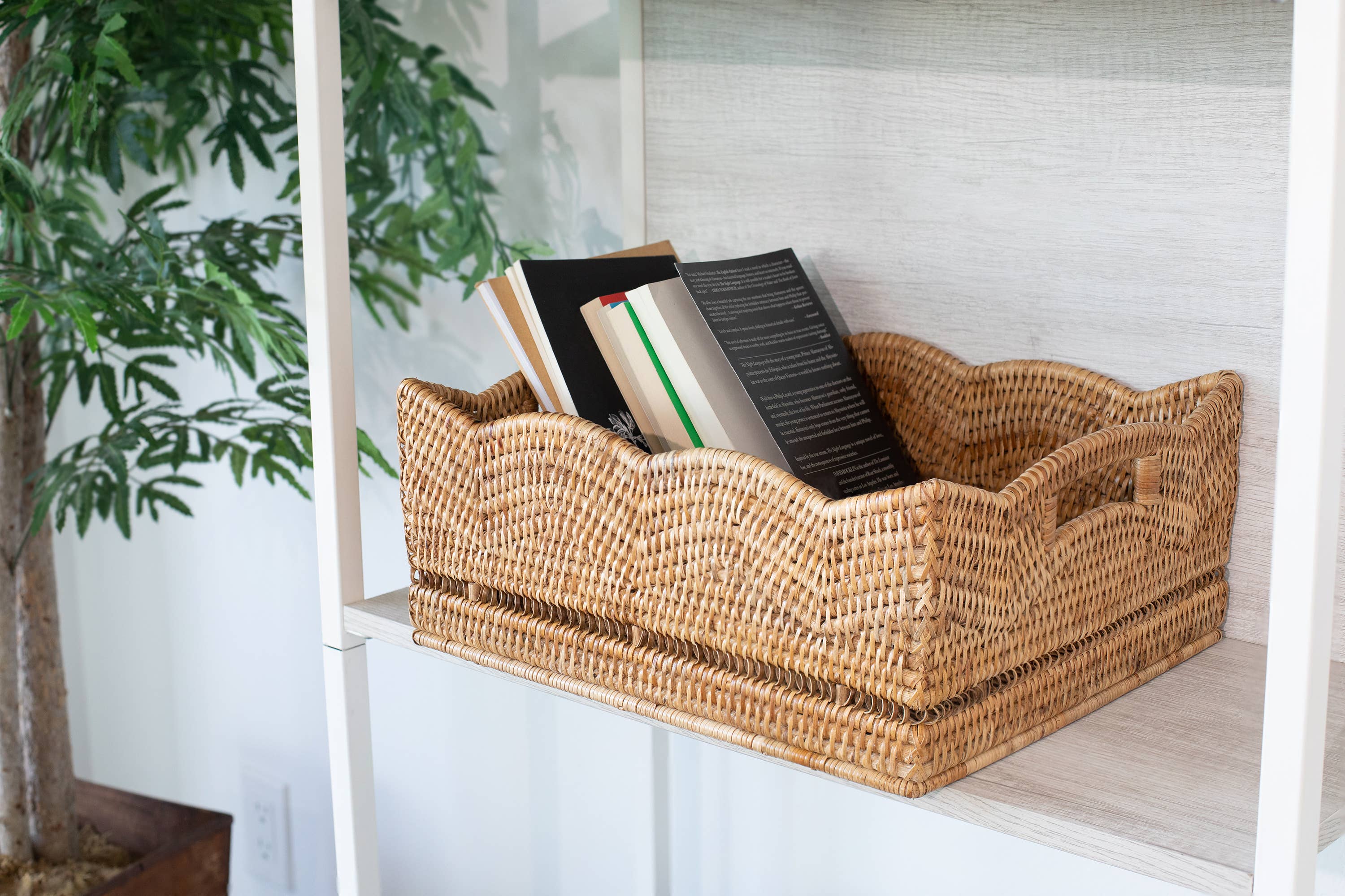 Artifacts Trading Company – Cesta por atacado – Cesto de Armazenamento em Rattan para Prateleira – Design de Escalope8