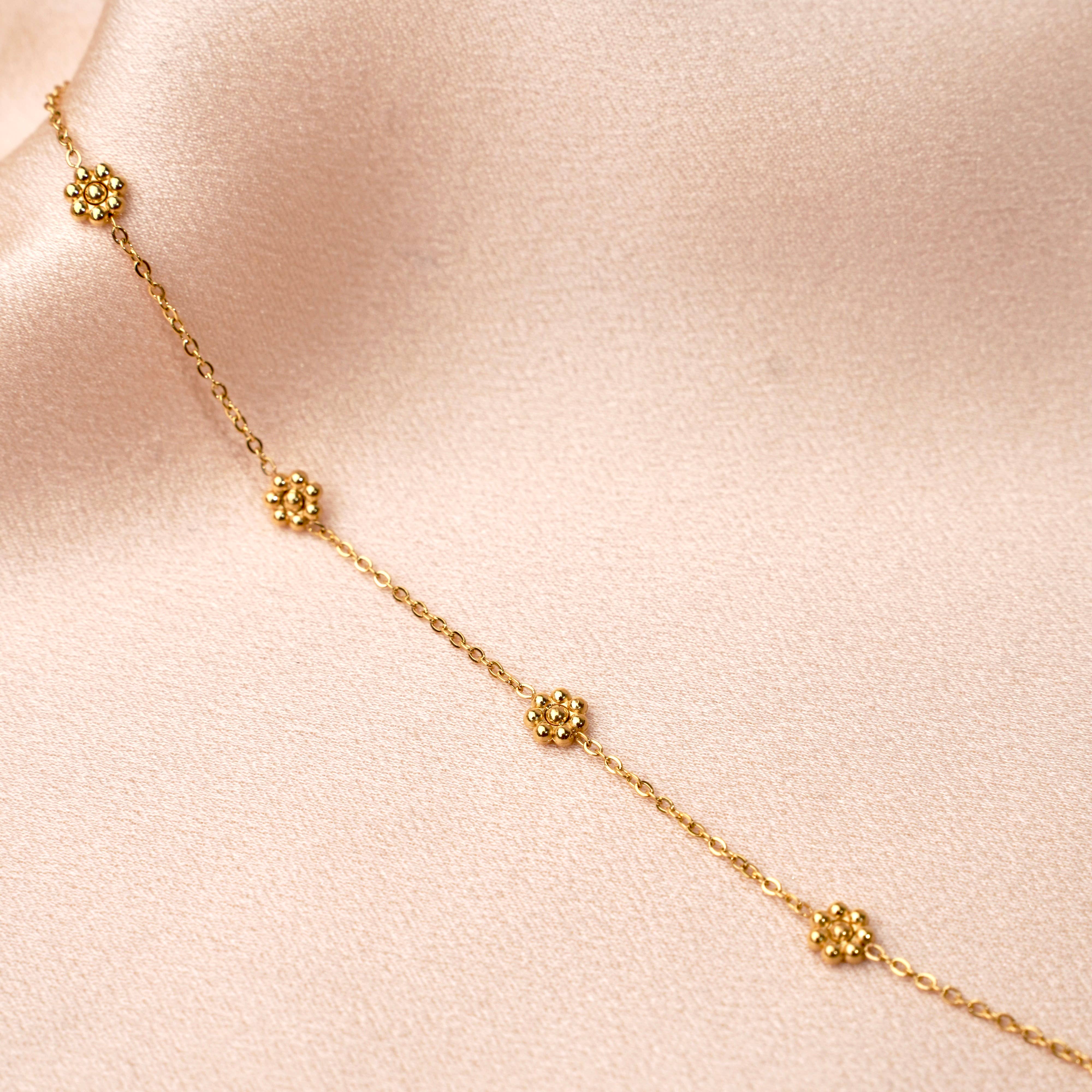 Victoire Collection - Wholesale Charm/Dangle Bracelet - Women's stainless steel flower pendant bracelet1