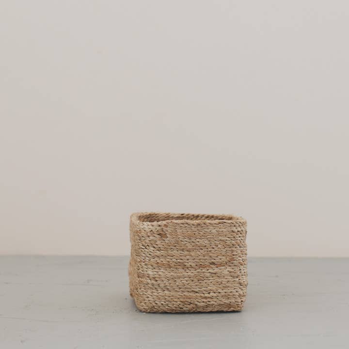 Will & Atlas - Wholesale Basket - Square Tabletop Basket, jute - natural